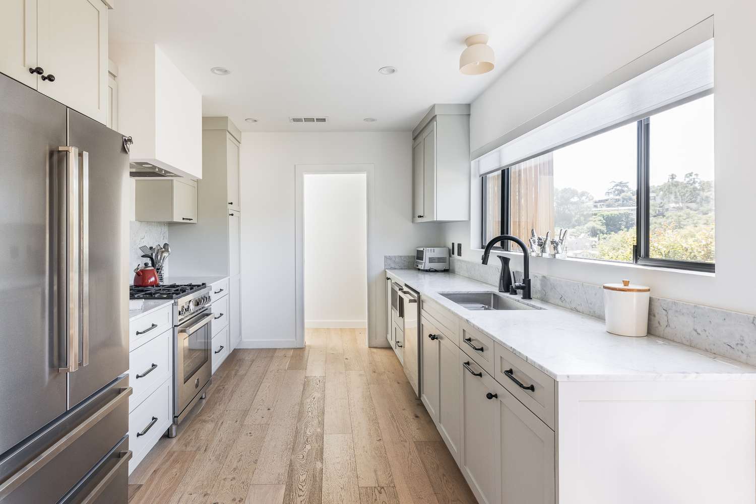 Island Kitchen